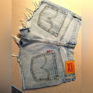 NICE Levi shorts, just don’t fit anymore. Size 27.